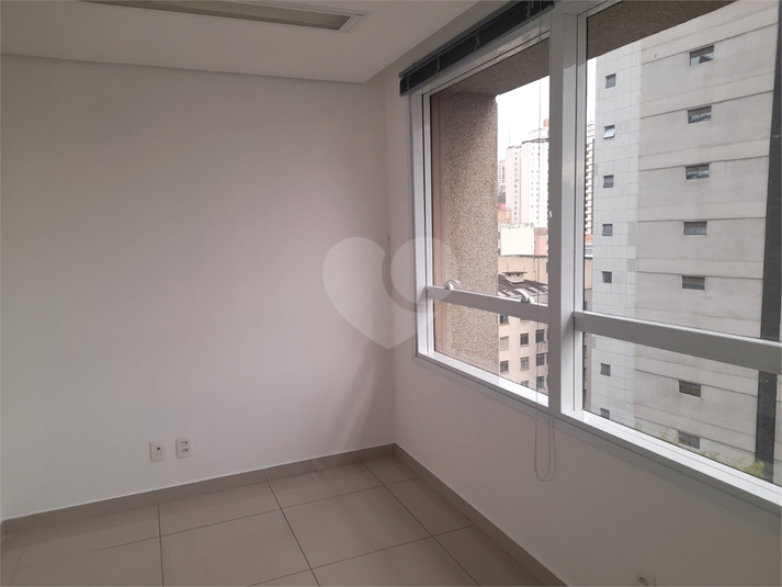 Foto REO1109501