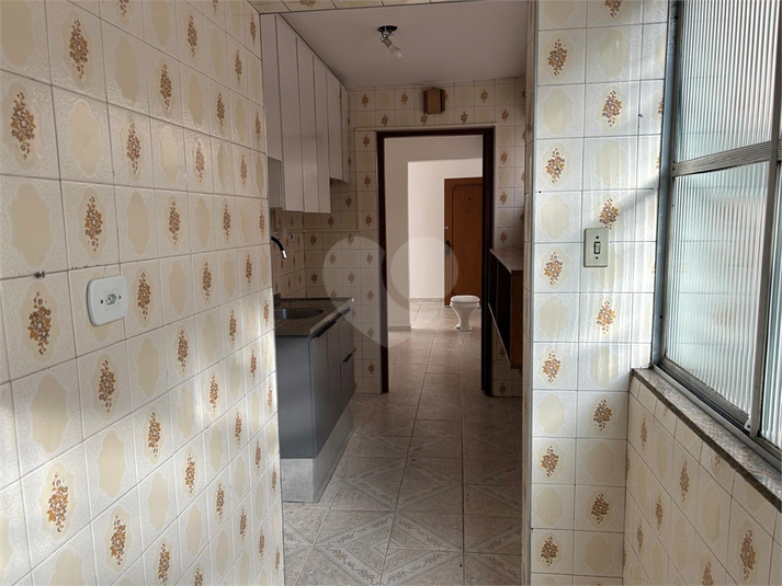 Foto REO1109530
