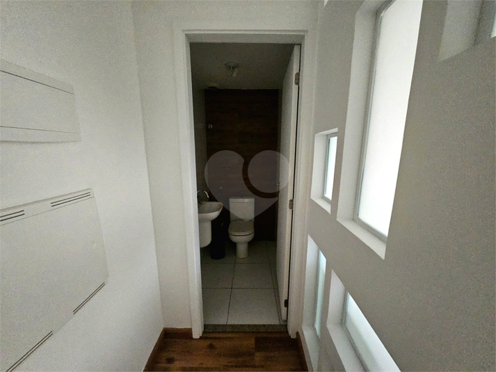 Foto REO1109541