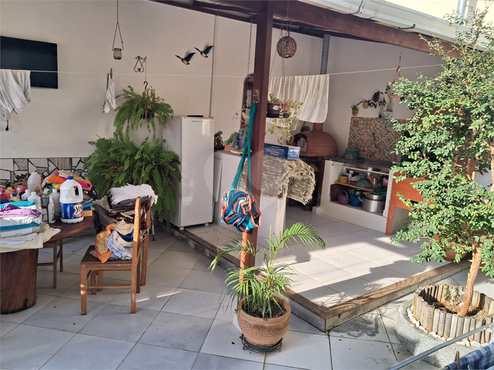 Foto REO1109548
