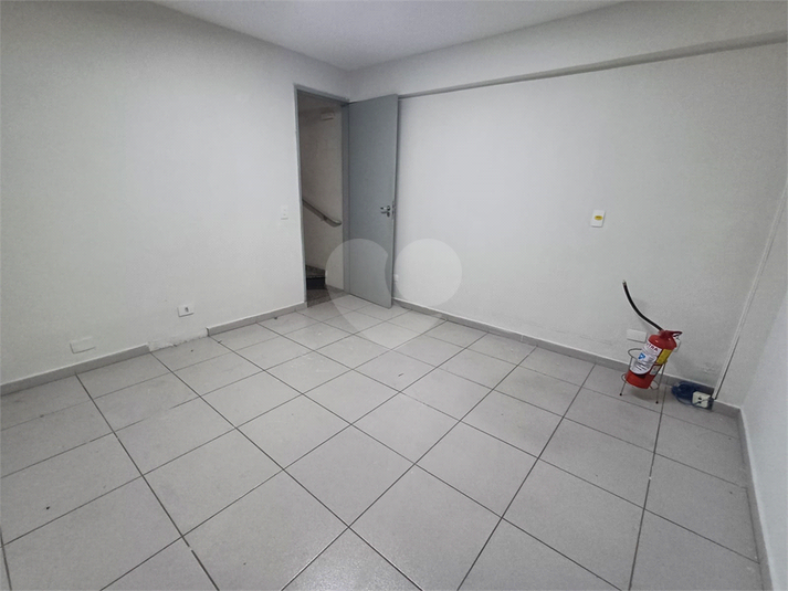Foto REO1109550