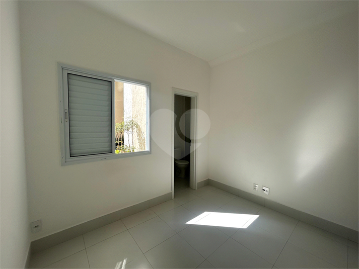 Foto REO1109562