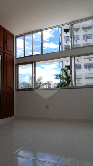 Foto REO1109565