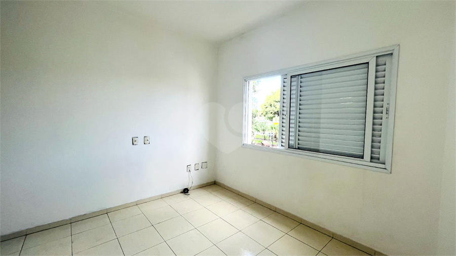 Foto REO1109567