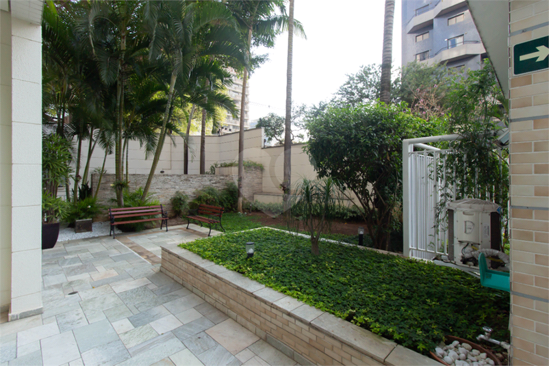 Foto REO1109572