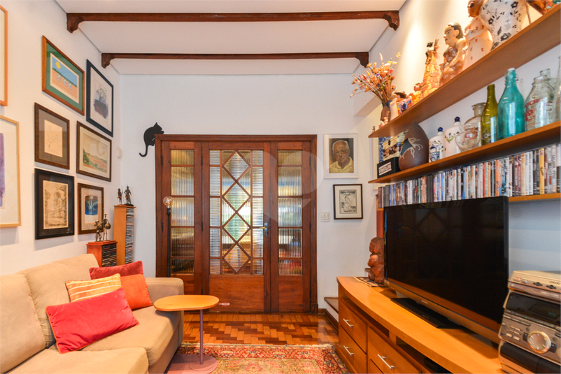 Foto REO1109574