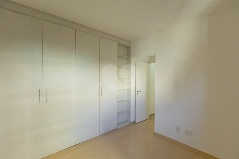 Foto REO1109586