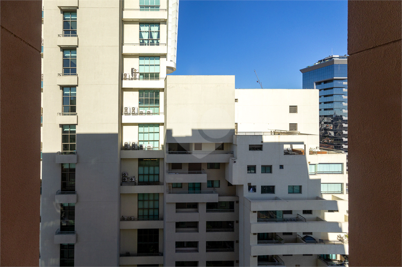 Foto REO1109586