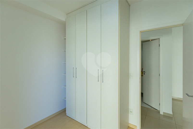 Foto REO1109586