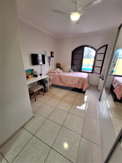 Foto REO1109594
