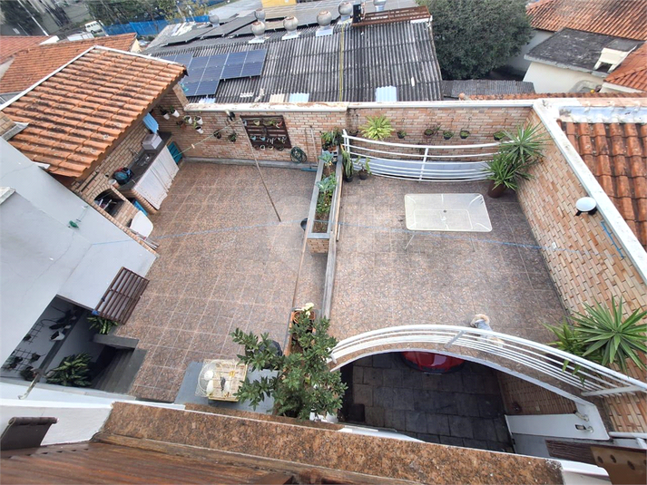 Foto REO1109594