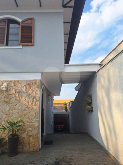 Foto REO1109594