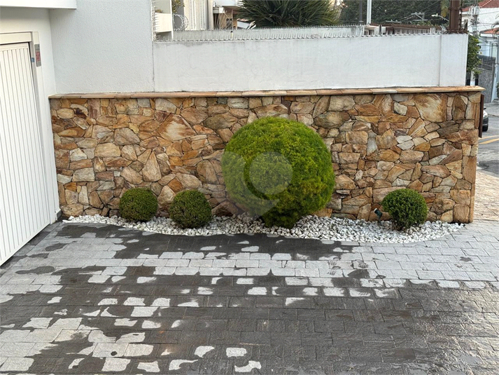 Foto REO1109600