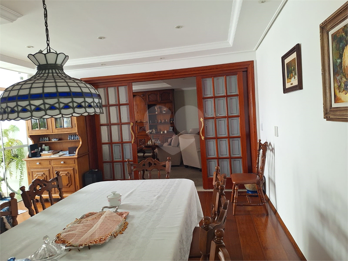 Foto REO1109600