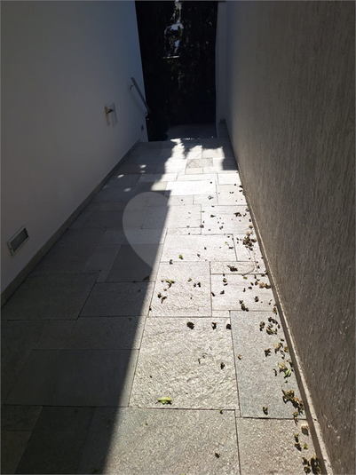 Foto REO1109600