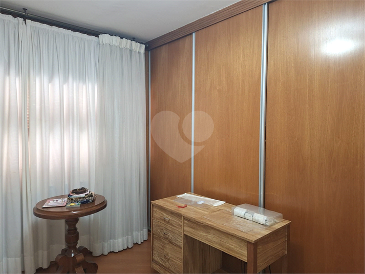Foto REO1109600