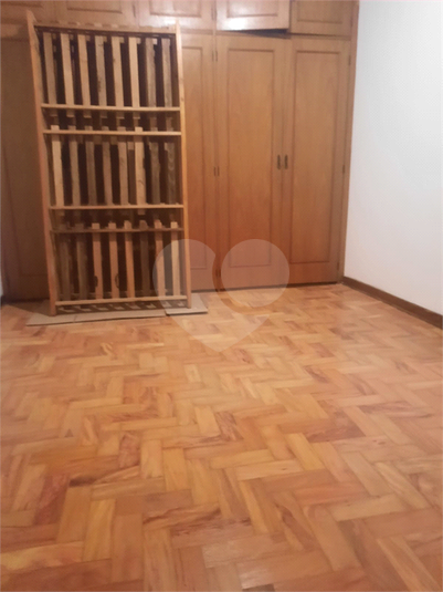 Foto REO1109601