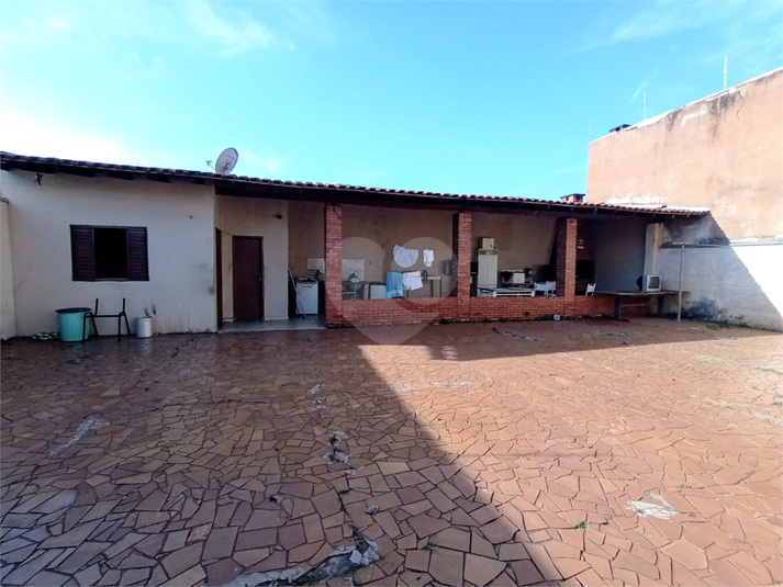 Foto REO1109619
