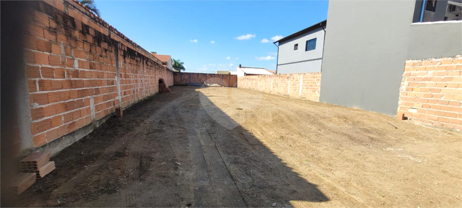 Foto REO1109622