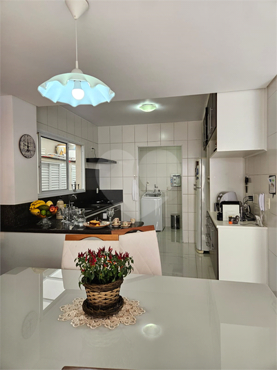 Foto REO1109627