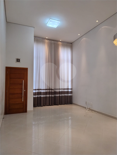 Foto REO1109631