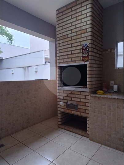 Foto REO1109631