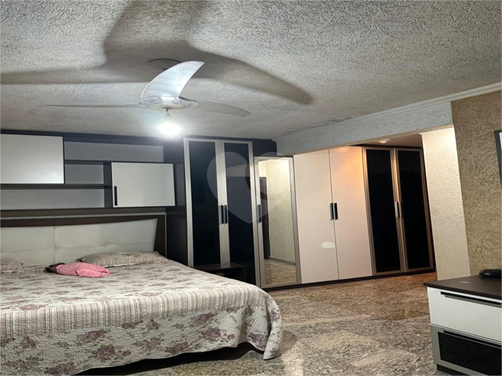 Foto REO1109636