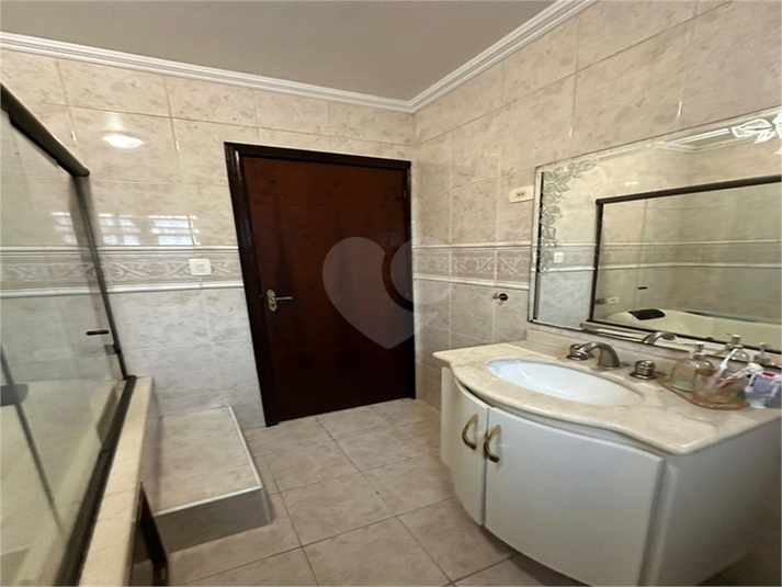 Foto REO1109636