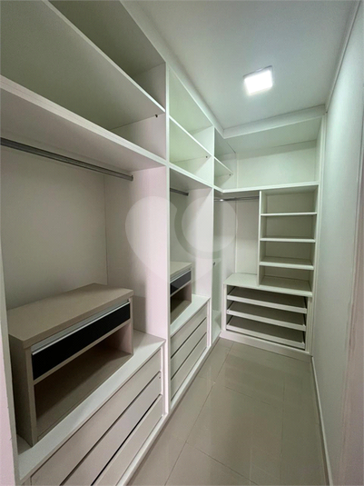 Foto REO1109641