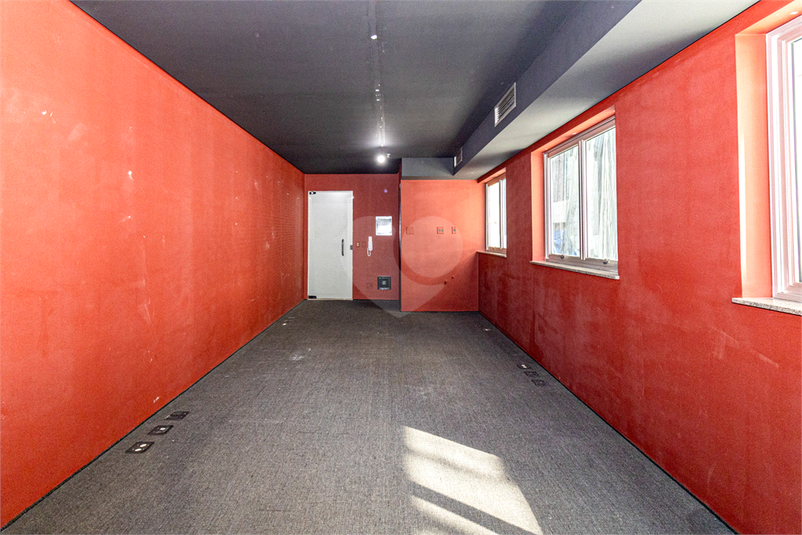 Foto REO1109648