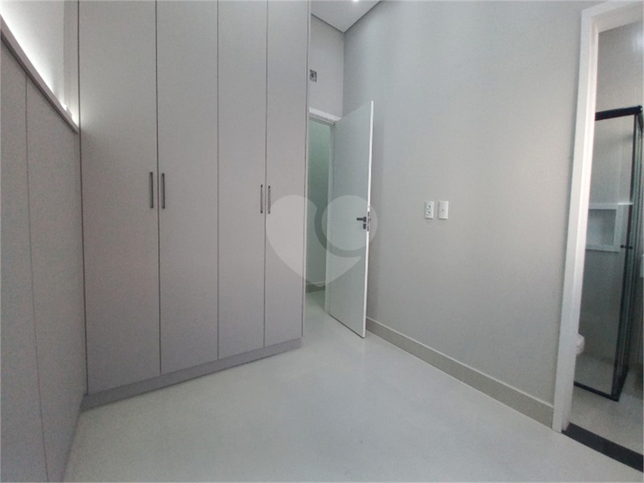 Foto REO1109660