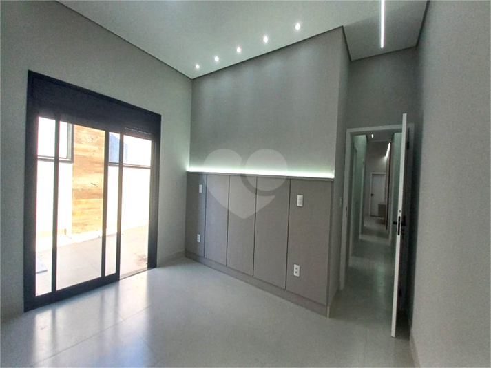 Foto REO1109660