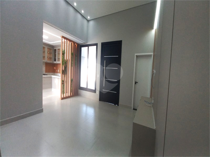 Foto REO1109660