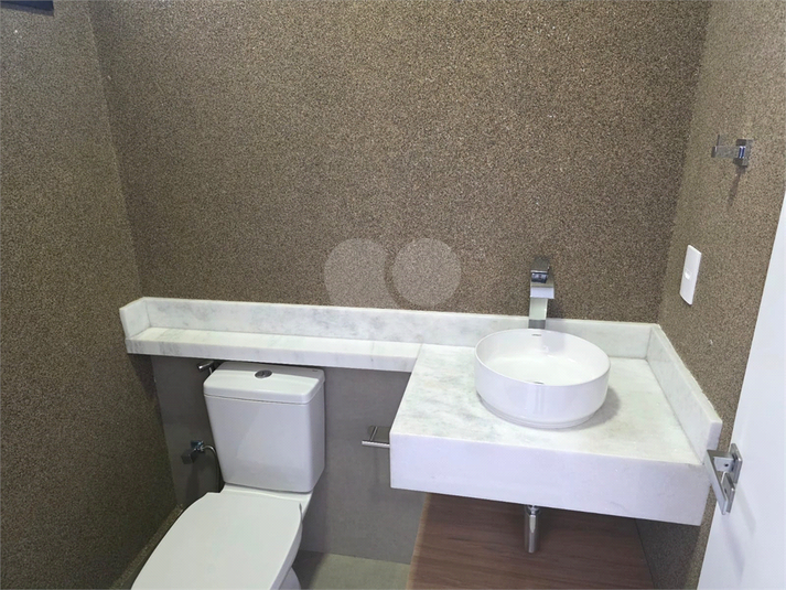 Foto REO1109681