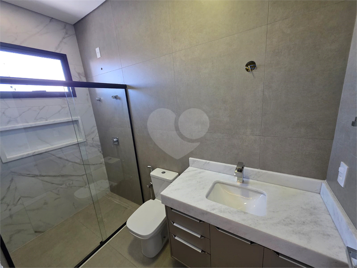 Foto REO1109681