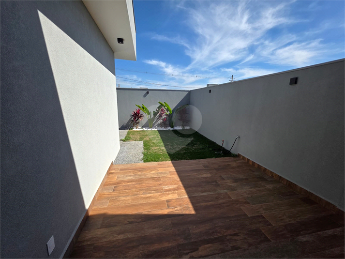Foto REO1109681