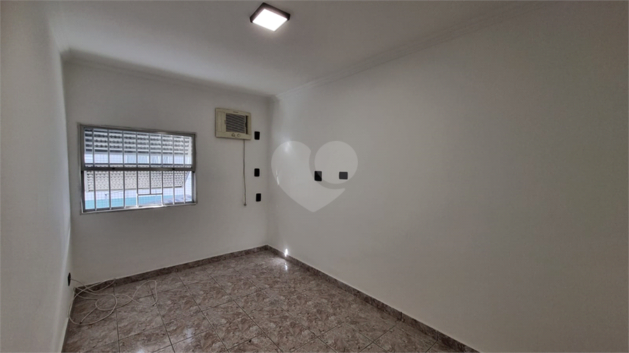 Foto REO1109693