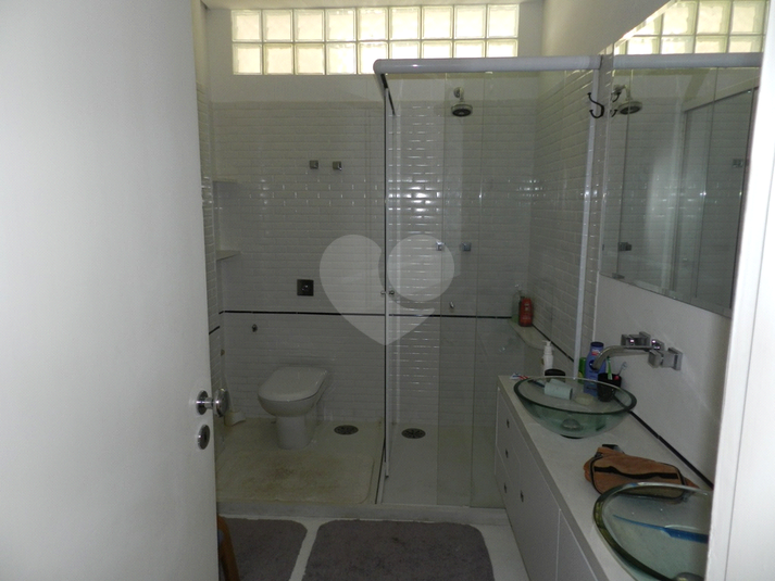 Foto REO1109695