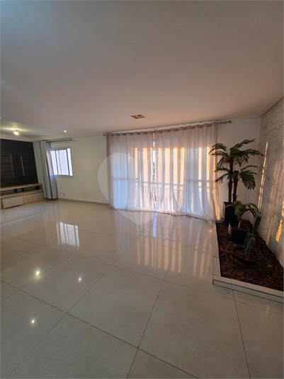 Foto REO1109720