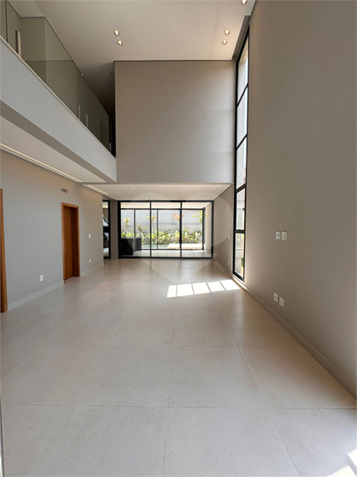 Foto REO1109727