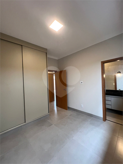 Foto REO1109749