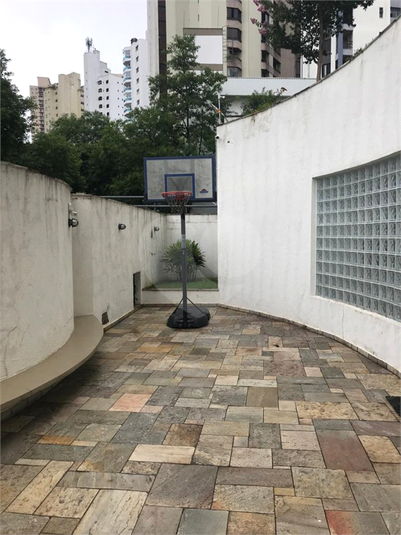 Foto REO1109763