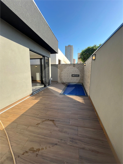 Foto REO1109771