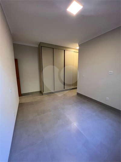 Foto REO1109771