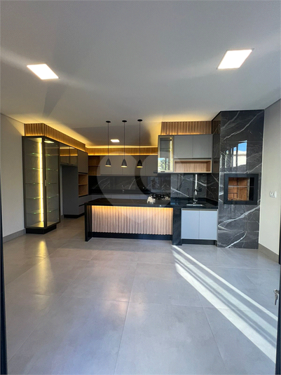 Foto REO1109771