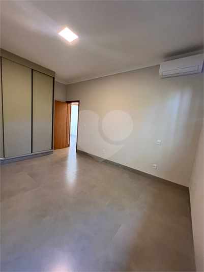 Foto REO1109771