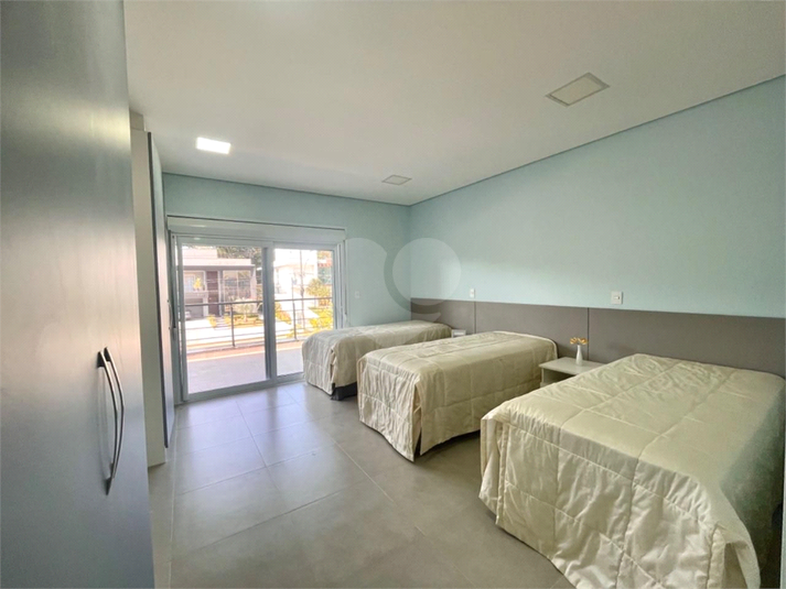 Foto REO1109772