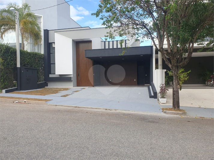 Foto REO1109783