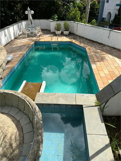 Foto REO1109785