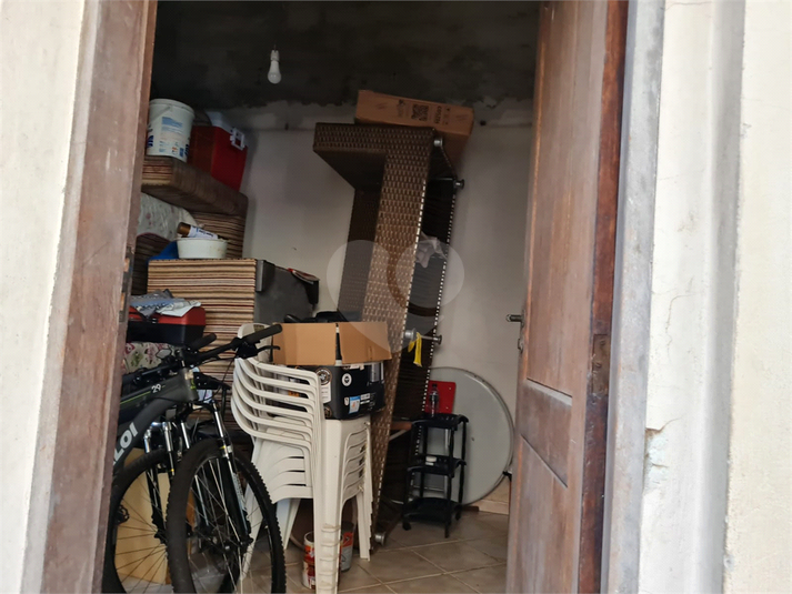 Foto REO1109790